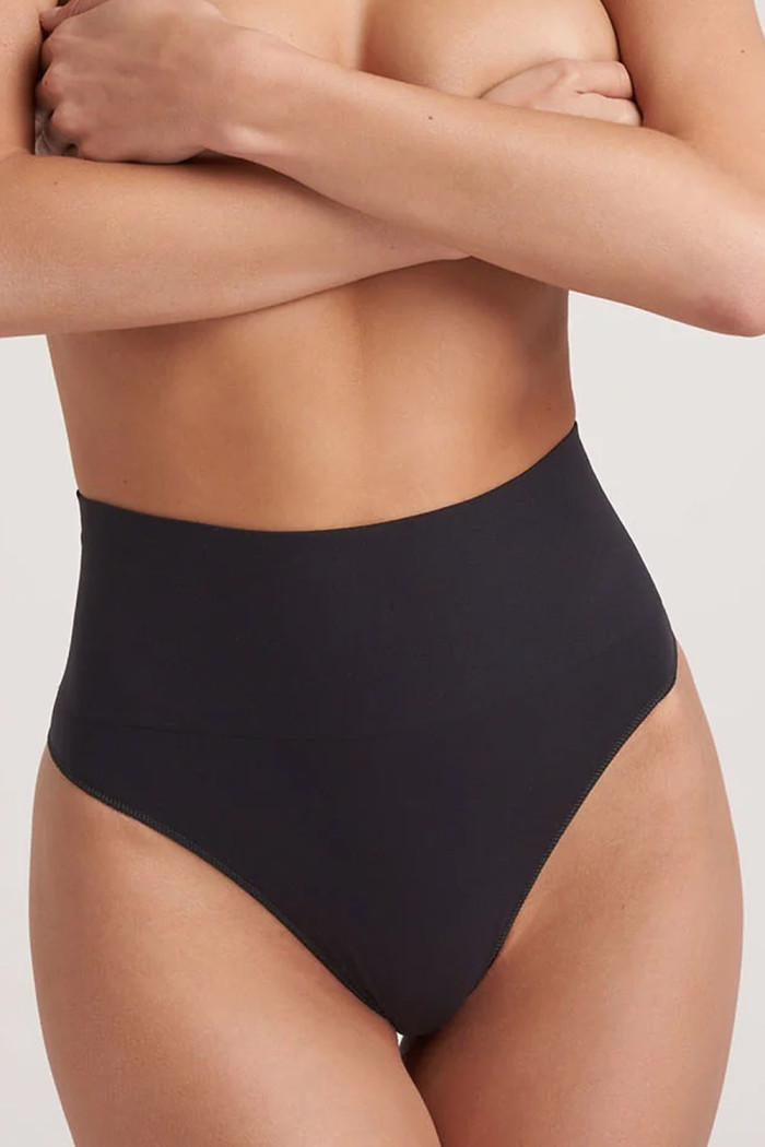 Стрінги безшовні коригуючі Gatta String Correct Sensual Skin