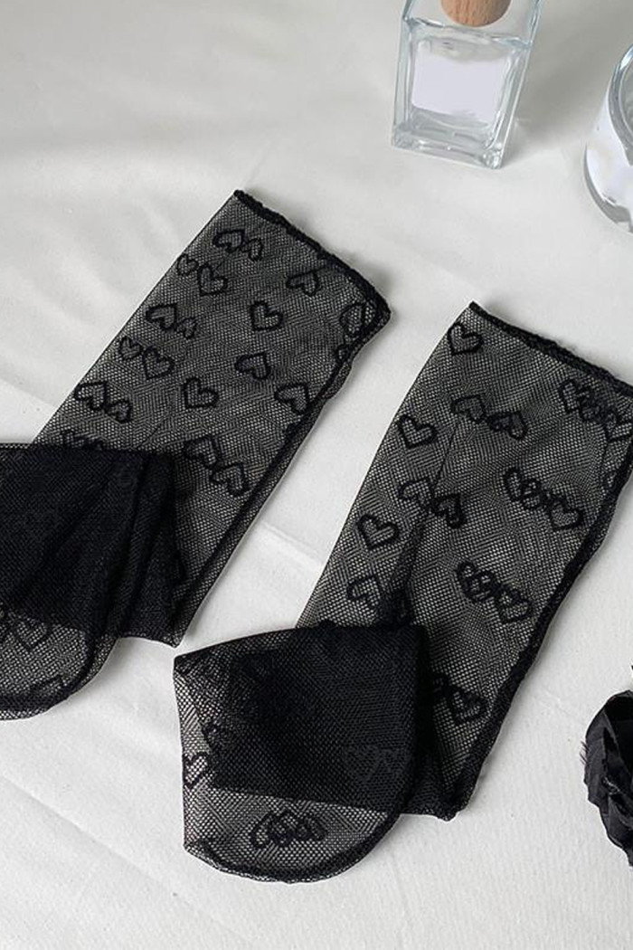 Носки высокие фатиновые в сердечки BE SNAZZY SK-86-W6 | InSecret.ua