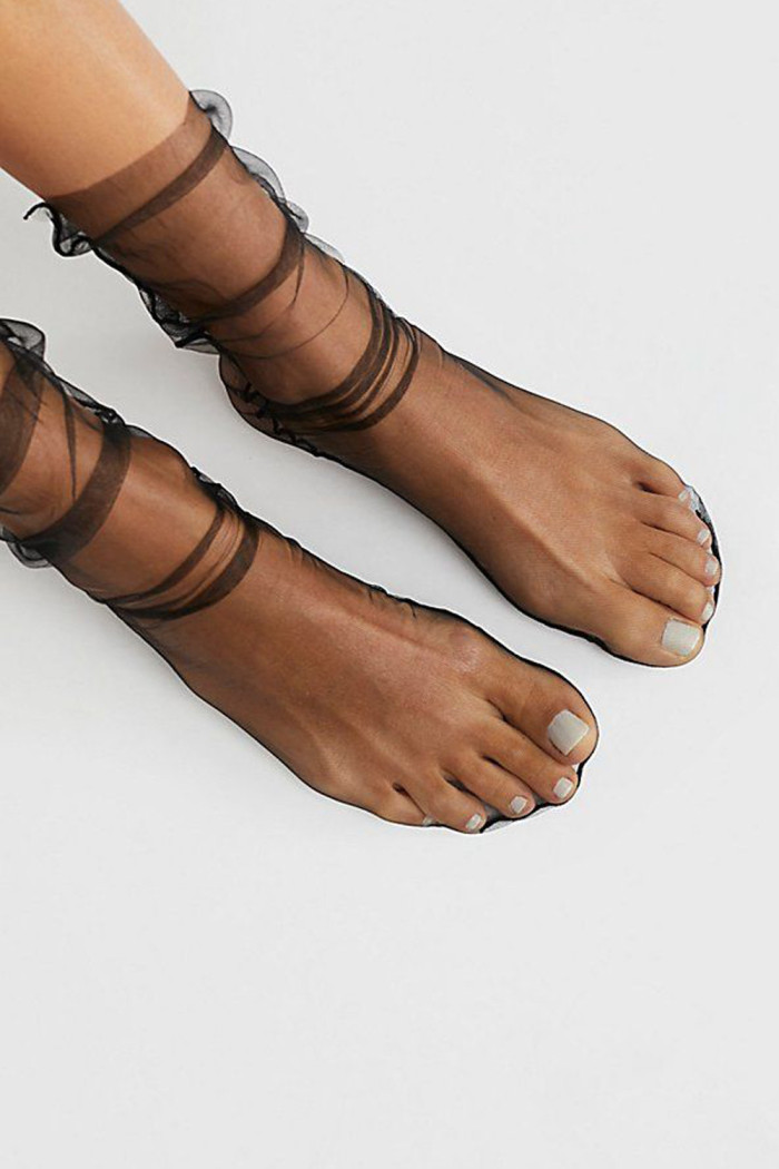 Шкарпетки-тюль мікросітка вільні Aura.Via NW1705  — купити в InSecret.ua