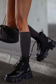 Гольфы хлопковые однотонные Milena 0248.001 Classic cotton | InSecret.ua