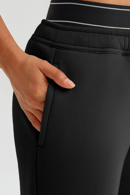 Черный женский утепленный спортивный костюм GVS Urban Warm | InSecret.ua