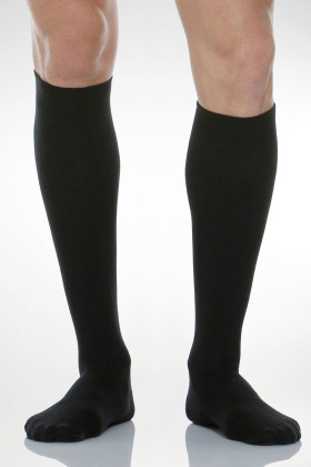 Высокие носки мужские из шерсти мериноса STEVEN 008/1 Merino Wool