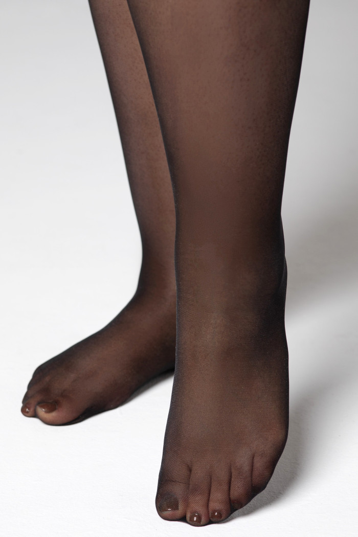 Колготки большого размера Mona Charlotte 20den