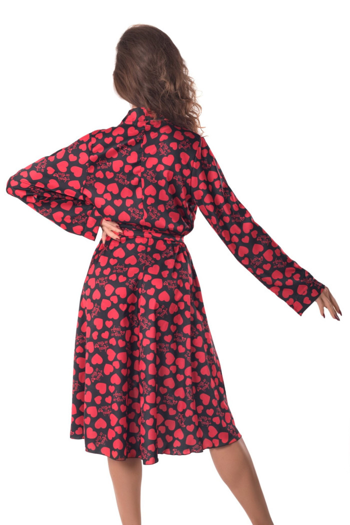 Халатик атласный длинный в сердечки Anais Morgan one robe