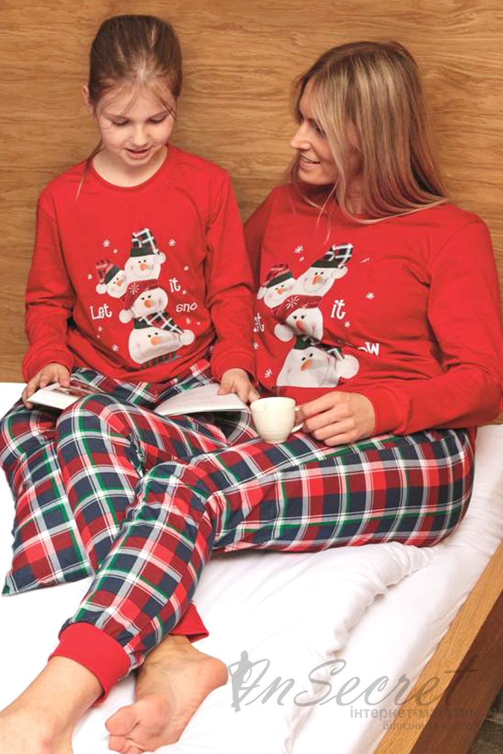Піжама жіноча з новорічним принтом Cornette 671/348 SNOWMAN