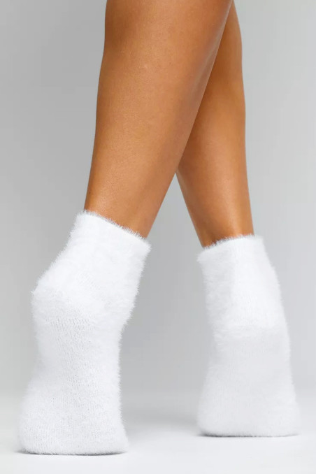 Носки пушистые белые короткие с шерстью норки InSecret C513 (2пары)