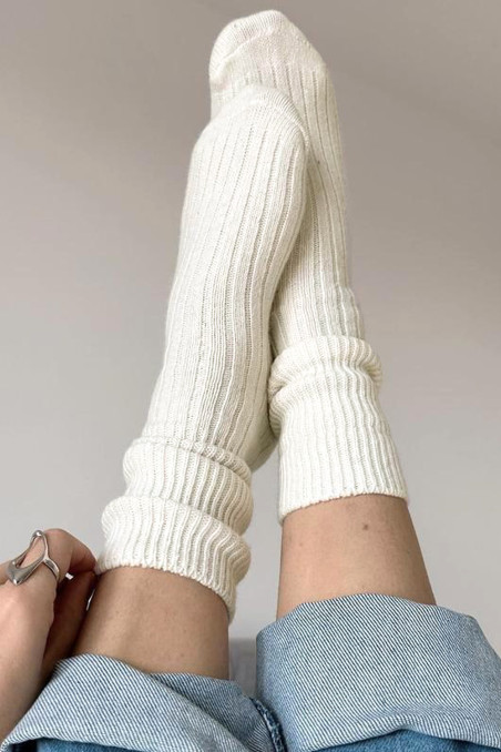 Высокие Носки-Гольфы теплые в рубчик из шерсти молочные Master 2071 Woolmix